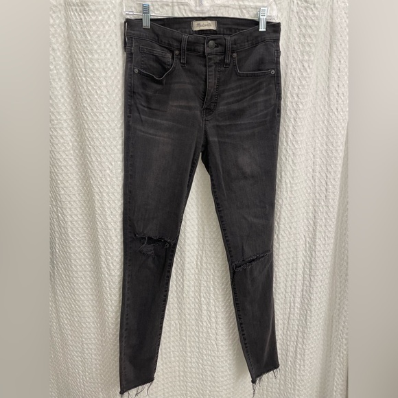 Madewell Denim - Madewell Charcoal Ripped Skinny Jean Size 28 Tall